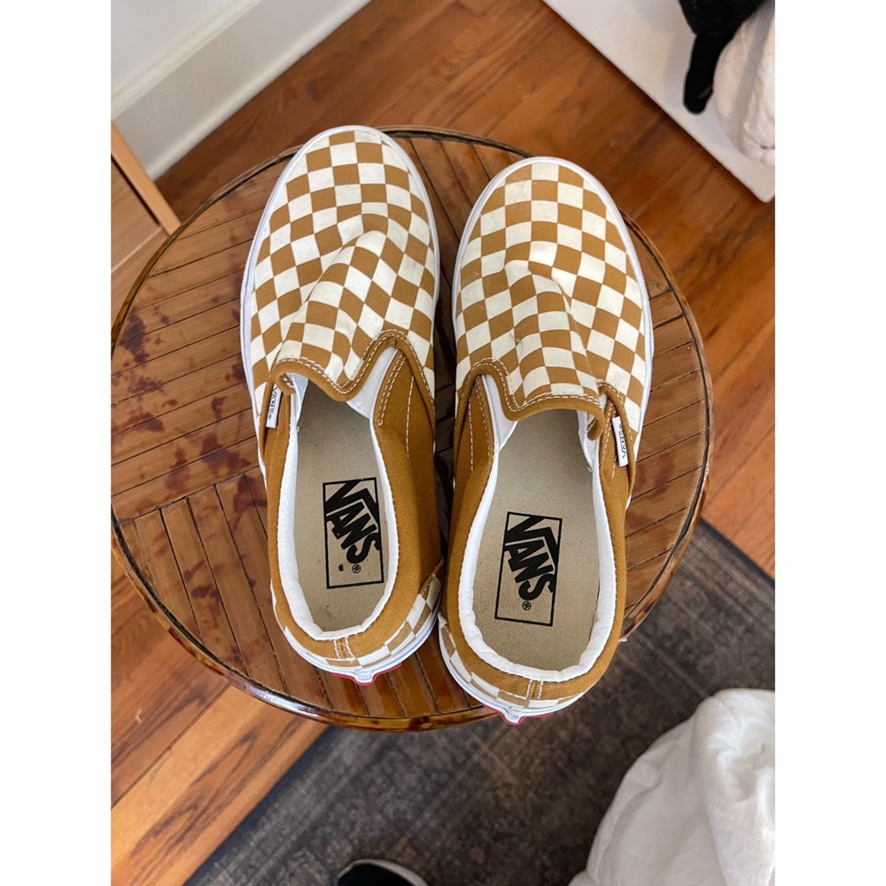 Vans Classic Slip-On Checkerboard Shoe
Tan - women’s size 8